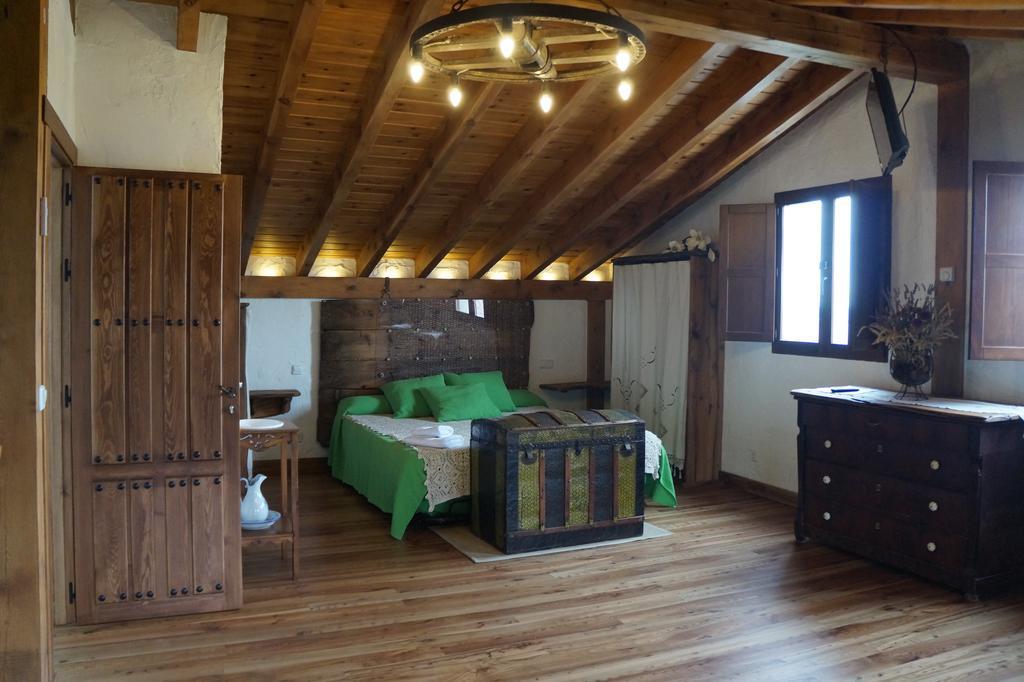 Casa Rural Bioenergetica La Serrezuela Olmos de Atapuerca Εξωτερικό φωτογραφία